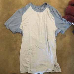 Lululemon Men’s Athletic Shirt (M)